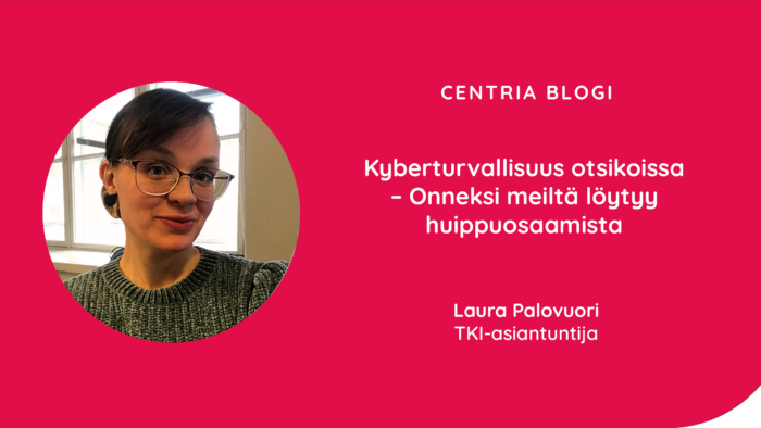 Kuvassa Laura Palovuori poseeraa kameralle hymyillen. Taustalla näkyy ikkunat, joista paistaa kirkas auringonvalo. Kuvassa myös blogin otsikko.